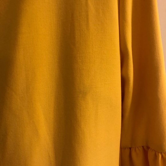 Zara yellow dress business casual ruffle sleeves - Picture 4 of 5
